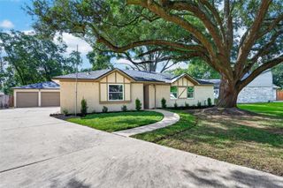 903 Chetwood Circle, League City, TX 77573