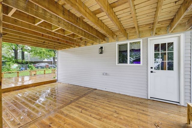 109 N Lake Ave, Southwick, MA 01077