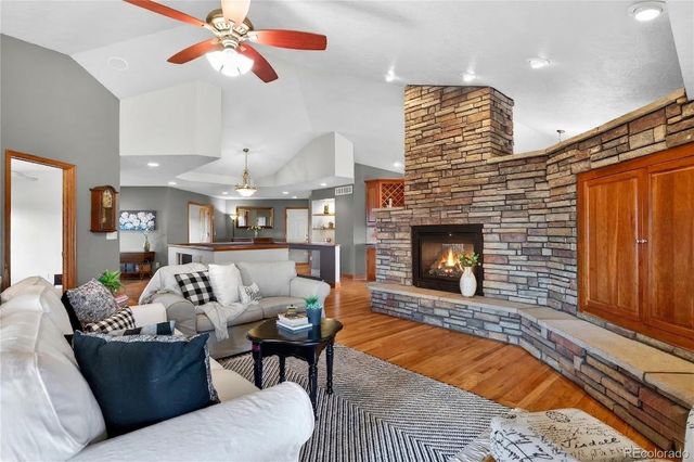 7204 Vallevue Drive, Greeley, CO 80634