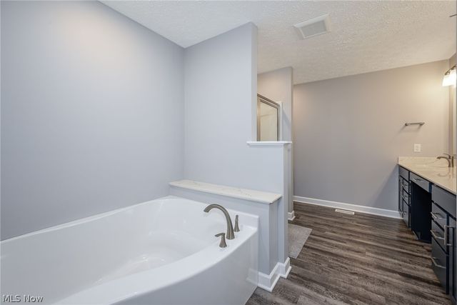 1330 Chelton Drive, Kent, OH 44240