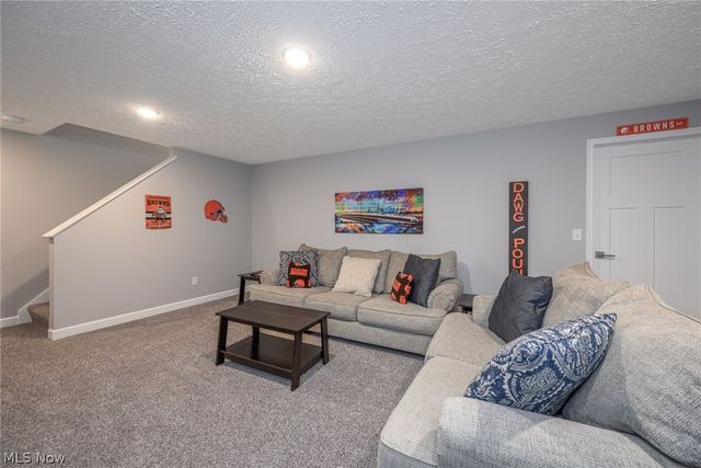 1330 Chelton Drive, Kent, OH 44240