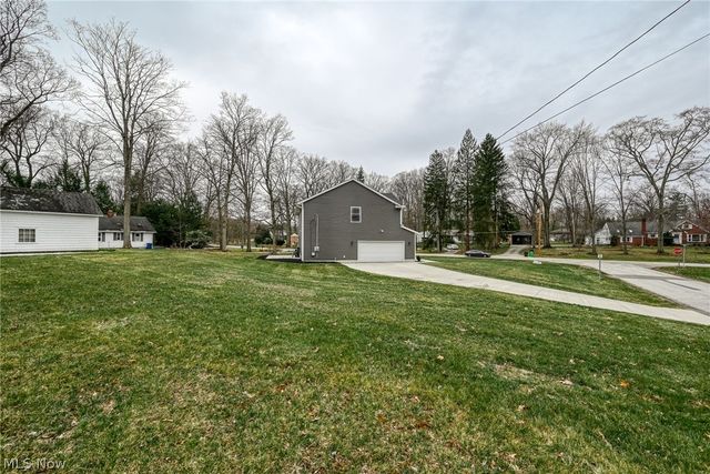 1330 Chelton Drive, Kent, OH 44240