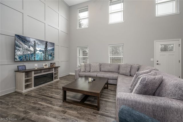 1330 Chelton Drive, Kent, OH 44240