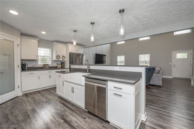 1330 Chelton Drive, Kent, OH 44240