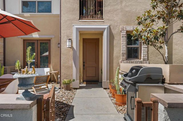 167 Westpark Court 102, Camarillo, CA 93012