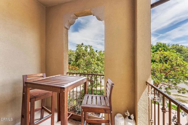 167 Westpark Court 102, Camarillo, CA 93012