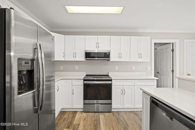 814 Lord Granville Drive, Morehead City, NC 28557