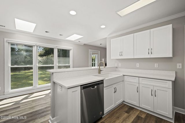 814 Lord Granville Drive, Morehead City, NC 28557