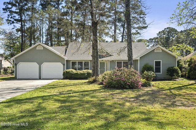 814 Lord Granville Drive, Morehead City, NC 28557