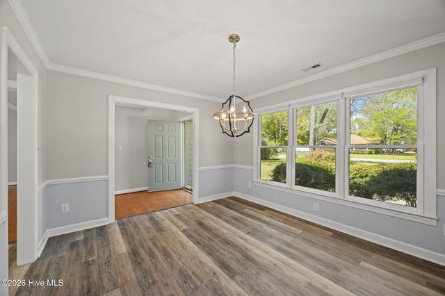 814 Lord Granville Drive, Morehead City, NC 28557