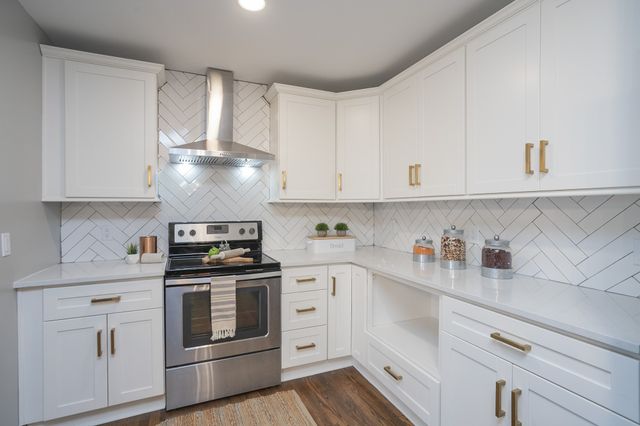 908 Solley Dr, Nashville, TN 37216