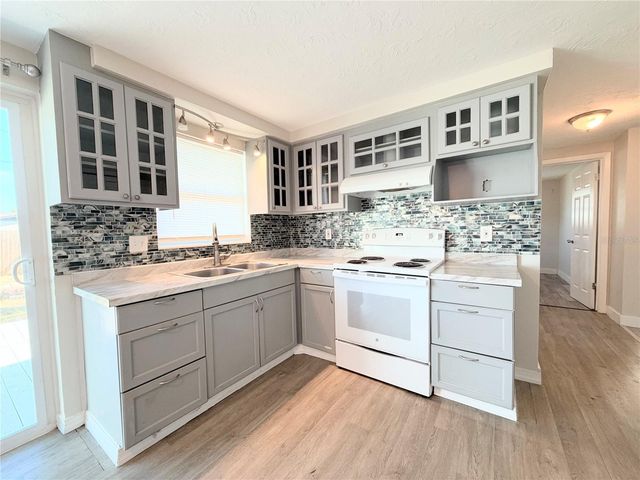 3811 BEECHWOOD DRIVE, Holiday, FL 34691