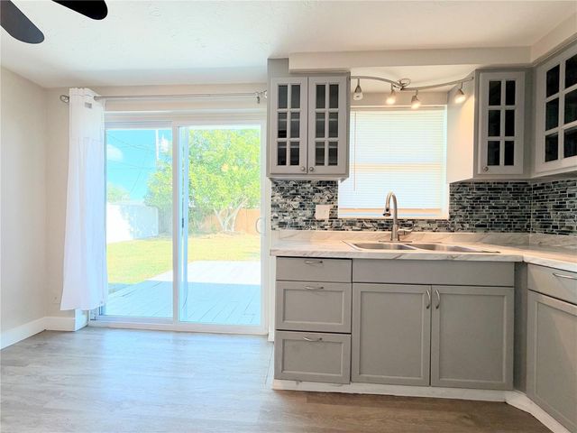 3811 BEECHWOOD DRIVE, Holiday, FL 34691