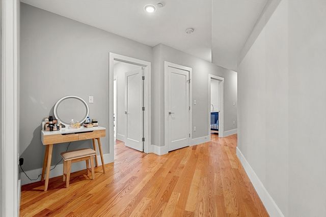 150 Hancock St 102, Quincy, MA 02171