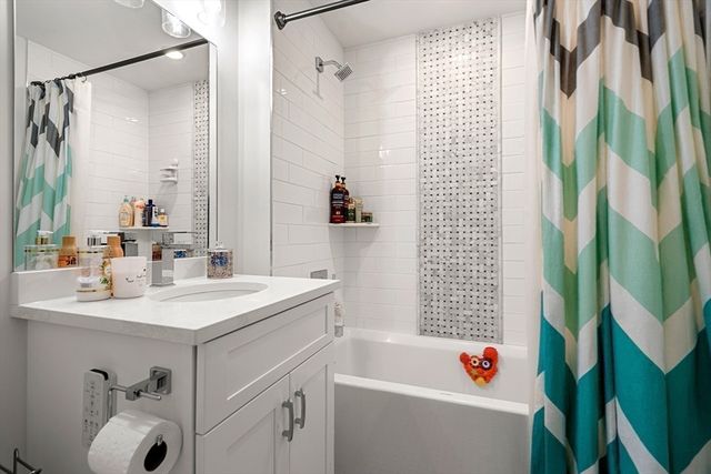 150 Hancock St 102, Quincy, MA 02171