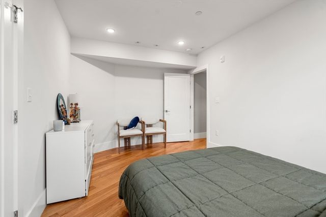 150 Hancock St 102, Quincy, MA 02171