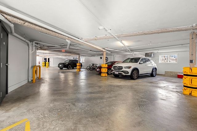 150 Hancock St 102, Quincy, MA 02171