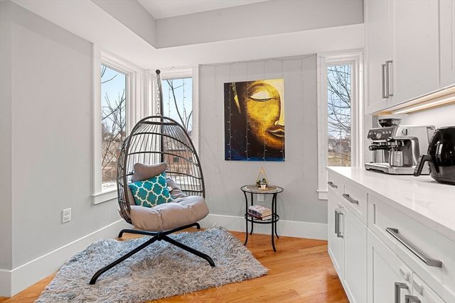 150 Hancock St 102, Quincy, MA 02171