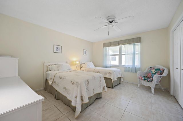 275 High Point Court D, Boynton Beach, FL 33435