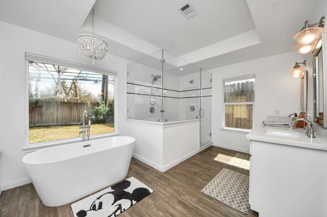 1307 Blue Willow Drive, Houston, TX 77042