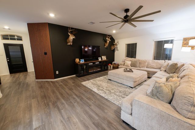 3057 Pampaneria Drive, Conroe, TX 77301