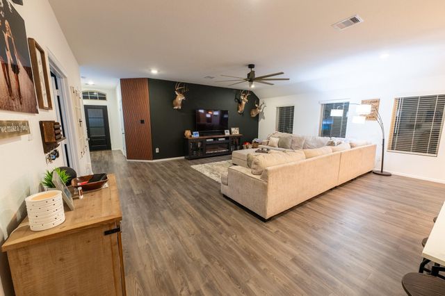 3057 Pampaneria Drive, Conroe, TX 77301