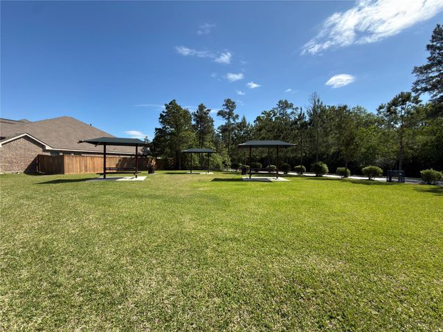 3057 Pampaneria Drive, Conroe, TX 77301
