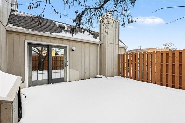 743 E 121st Terrace, Kansas City, MO 64146