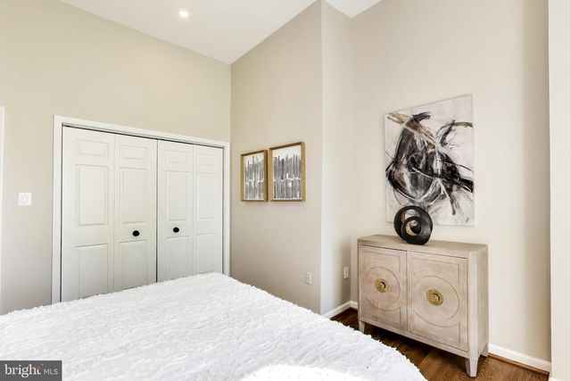 1238 LINDEN PL NE, Washington, DC 20002