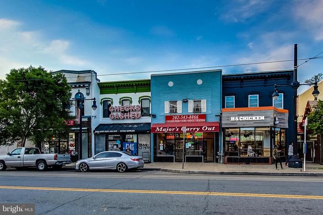 1238 LINDEN PL NE, Washington, DC 20002