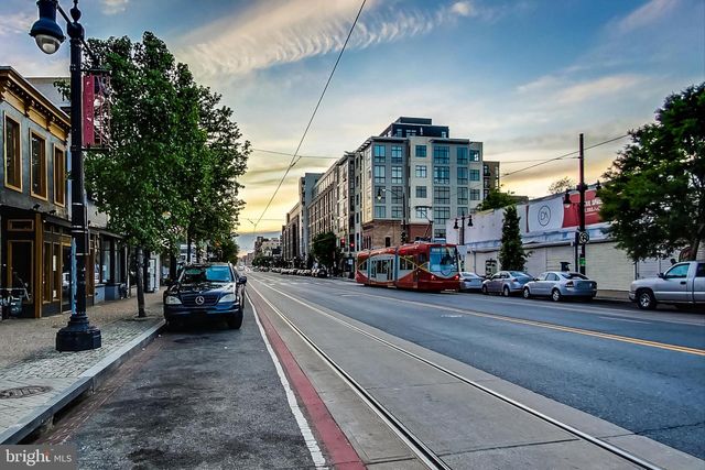 1238 LINDEN PL NE, Washington, DC 20002