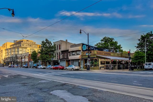 1238 LINDEN PL NE, Washington, DC 20002