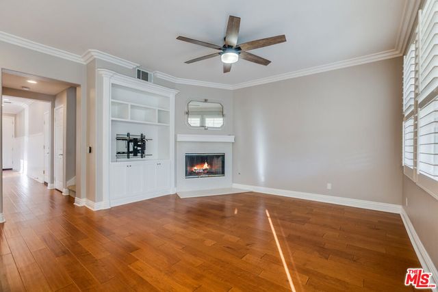 24040 Dandelion Lane, Valencia, CA 91354