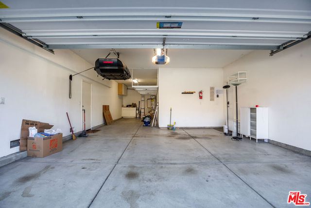 24040 Dandelion Lane, Valencia, CA 91354