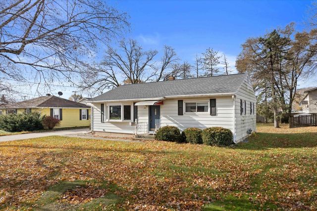 604 N Bird Street, Sun Prairie, WI 53590