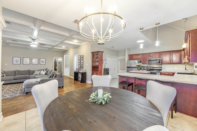 212 Lansdown Drive, Houma, LA 70360