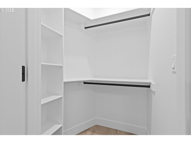 24508 E Bright Ave, Welches, OR 97067