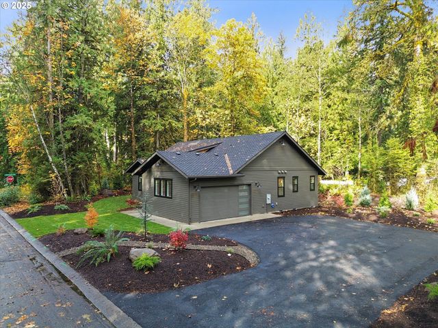 24508 E Bright Ave, Welches, OR 97067