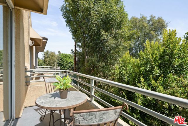 5350 Sepulveda Boulevard 7, Los Angeles, CA 91411