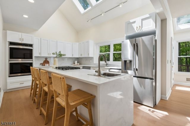 45 Jenks Hill Rd, Harding Twp., NJ 07960