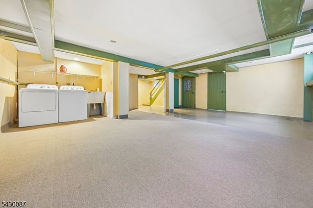 21 Bounty Street, Metuchen Boro, NJ 08840