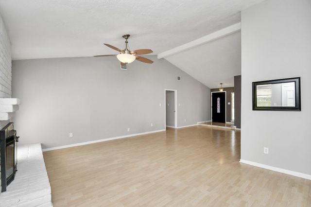 11506 Barwood Bend Drive, Houston, TX 77065