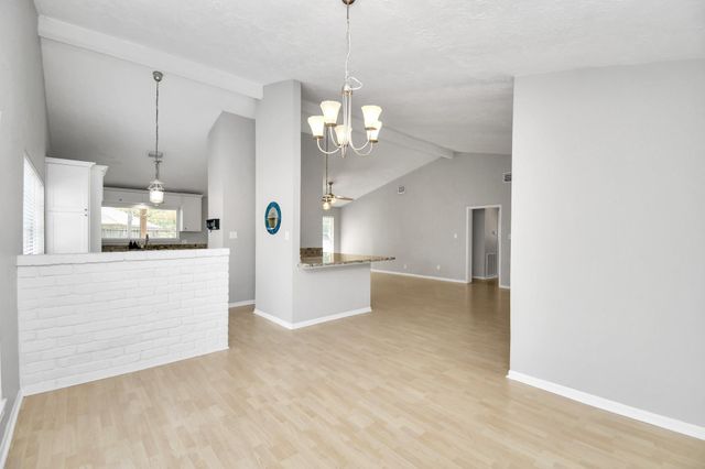 11506 Barwood Bend Drive, Houston, TX 77065