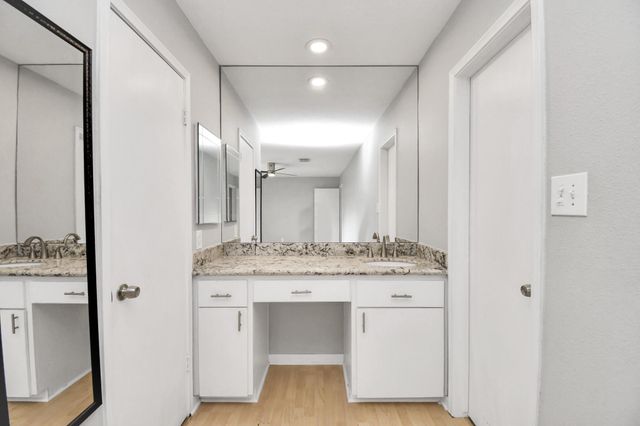 11506 Barwood Bend Drive, Houston, TX 77065