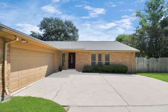 11506 Barwood Bend Drive, Houston, TX 77065