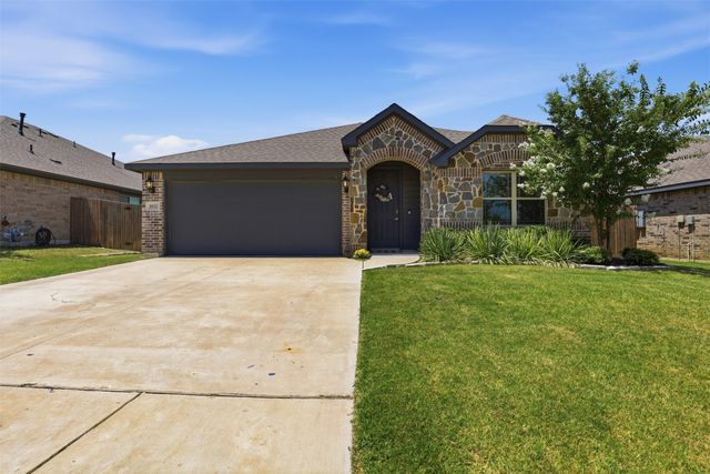 1032 Fairfax Drive, Godley, TX 76044