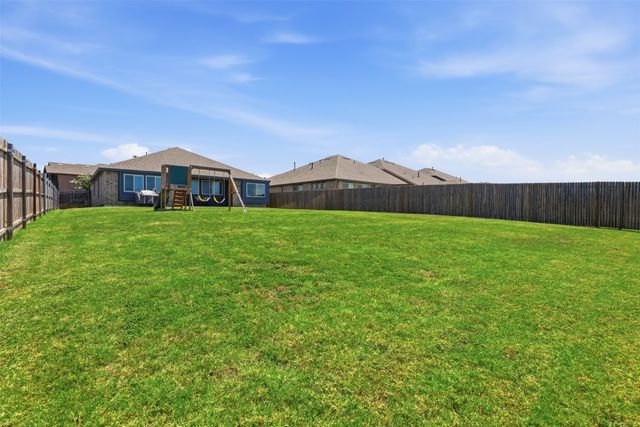 1032 Fairfax Drive, Godley, TX 76044