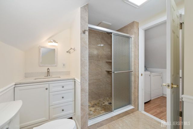 185 PLAINFIELD Avenue, Edison, NJ 08817