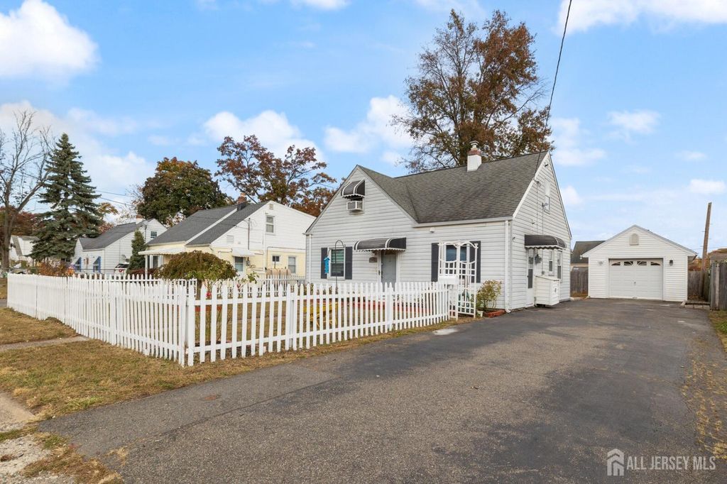 185 PLAINFIELD Avenue, Edison, NJ 08817