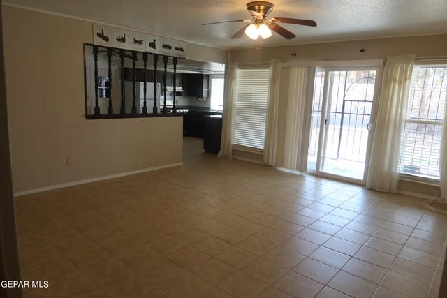 10345 BISCAINE Street, El Paso, TX 79924